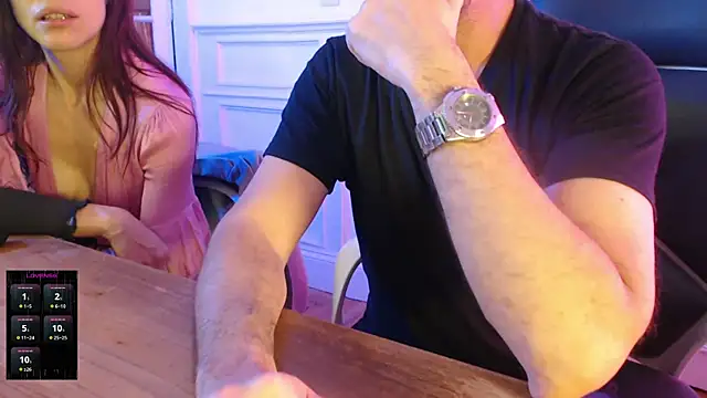 friendswithben33 online show from 3, 10, 2025