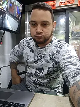 Snapshot of Catire10_ chatting on 17, 12, 2025 Catire10 online show from 17, 12, 2025