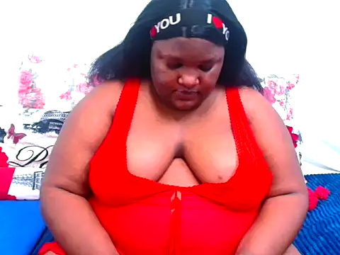 Snapshot of ChubbyBoobsxxx chatting on 28, 10, 2025 ChubbyBoobsxxx online show from 28, 10, 2025