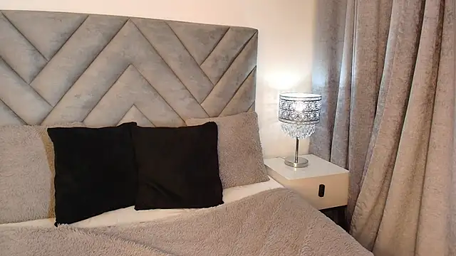 sara owens7 online show from 30, 10, 2025