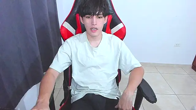 Snapshot of eren_188 chatting on 11, 9, 2025 eren 188 online show from 11, 9, 2025