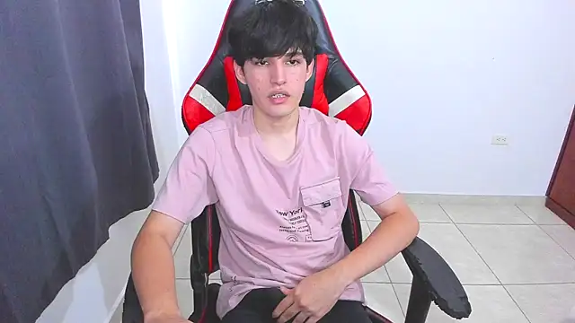 Snapshot of eren_188 chatting on 17, 9, 2025 eren 188 online show from 17, 9, 2025