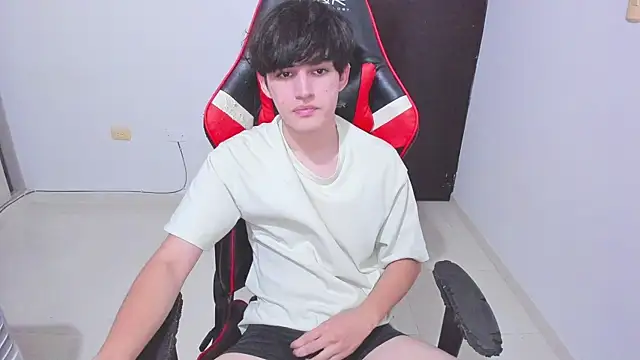 Snapshot of eren_188 chatting on 5, 1, 2026 eren 188 online show from 5, 1, 2026