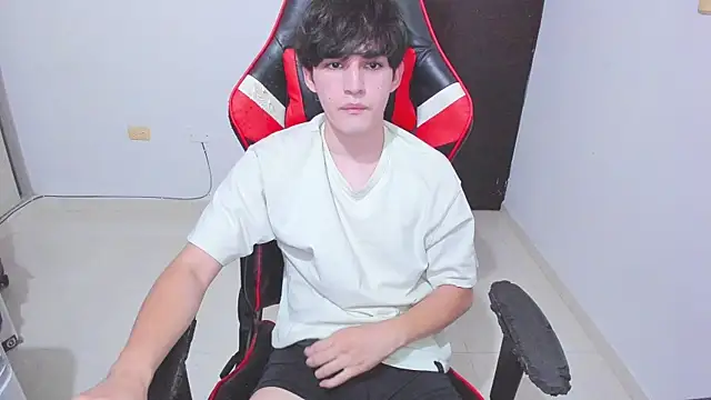 Snapshot of eren_188 chatting on 13, 1, 2026 eren 188 online show from 13, 1, 2026