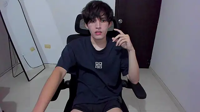 Snapshot of eren_188 chatting on 15, 5, 2026 eren 188 online show from 15, 5, 2026