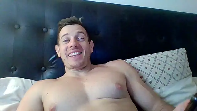 Snapshot of luca23millo90 chatting on 13, 9, 2025 luca23millo90 online show from 13, 9, 2025