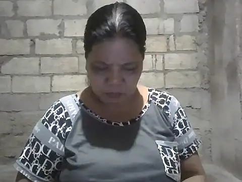 Snapshot of xxbernxxx chatting on 15, 10, 2025 xxbernxxx online show from 15, 10, 2025
