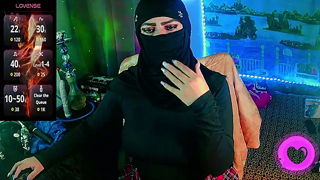 Snapshot of SultanaLayla chatting on 30, 6, 2026 SultanaLayla online show from 30, 6, 2026