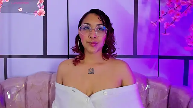 Olivejoness online show from 19, 9, 2025