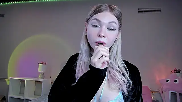 Blondy Fina online show from 14, 3, 2026