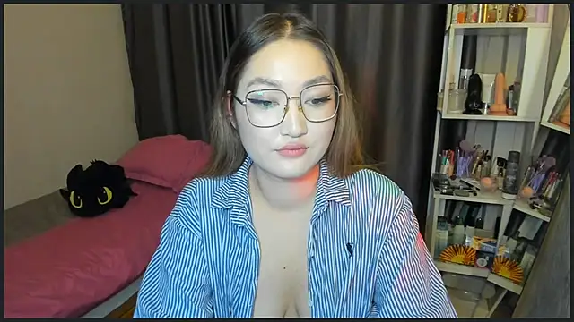 lyra x online show from 30, 10, 2025