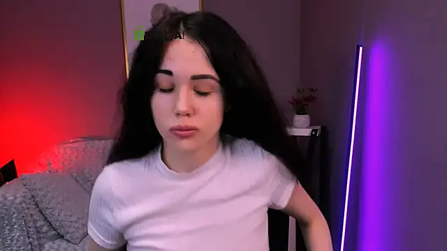 riley sanders online show from 23, 11, 2025