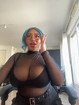 HATSUNE   online show from 1, 10, 2025