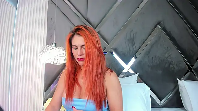 CoraimaSahin online show from 7, 2, 2026