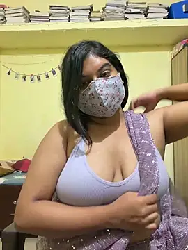 Snapshot of BigBreasted chatting on 13, 2, 2026 BigBreasted online show from 13, 2, 2026