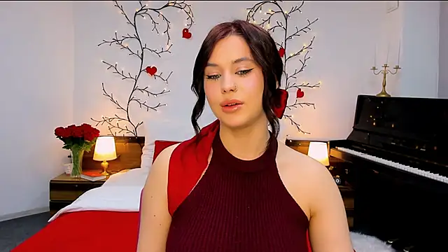 lil angel  online show from 19, 10, 2025