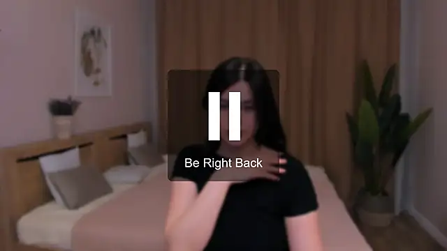 lil angel  online show from 5, 2, 2026