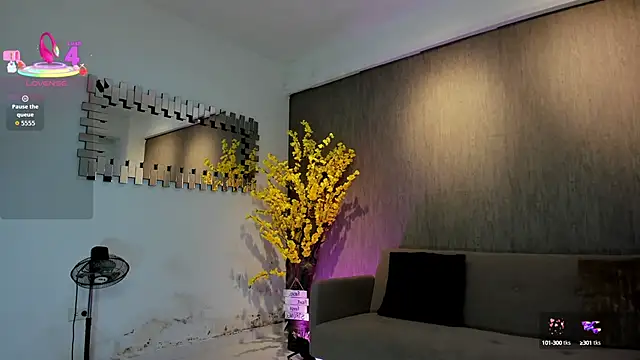 lily cash1 online show from 5, 11, 2025