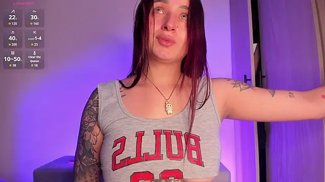 scarlett Collinss online show from 18, 12, 2025