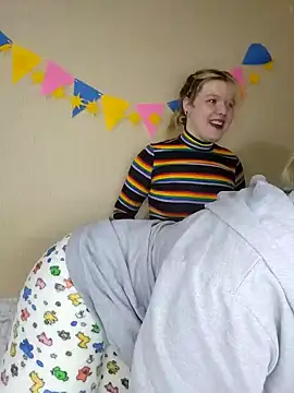 Snapshot of xrixsyx_and_ricky chatting on 25, 9, 2025 xrixsyx and ricky online show from 25, 9, 2025