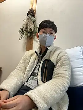 tom19899q online show from 21, 11, 2025