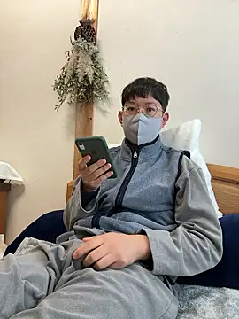 tom19899q online show from 29, 11, 2025