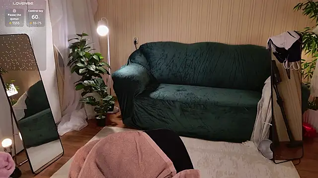 Angell Wild online show from 17, 3, 2026