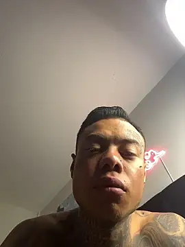 Snapshot of Buitrago_98 chatting on 19, 9, 2025 Buitrago 98 online show from 19, 9, 2025