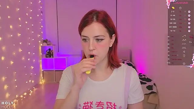 bananasgirl online show from 15, 11, 2025