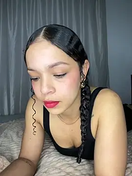 Yasmin777  online show from 26, 11, 2025