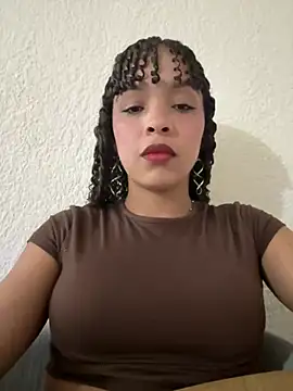 Snapshot of Yasmin777_ chatting on 23, 6, 2026 Yasmin777 online show from 23, 6, 2026