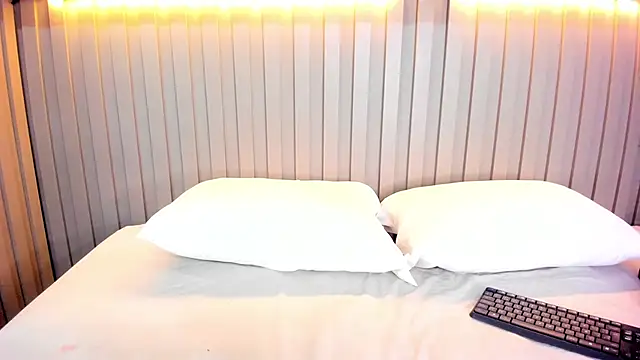 natalyWilliams online show from 24, 10, 2025