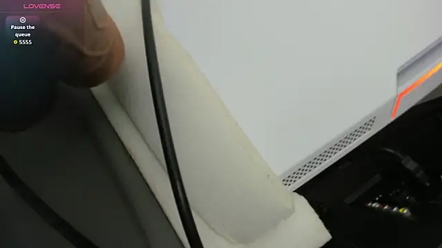 Snapshot of blue_wxw chatting on 15, 11, 2025 blue wxw online show from 15, 11, 2025