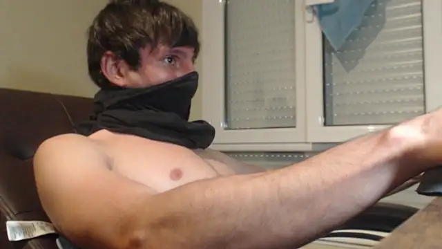 kikelargo22 online show from 8, 7, 2026