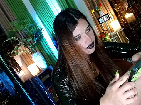Snapshot of kendallxsubhunter chatting on 13, 10, 2025 kendallxsubhunter online show from 13, 10, 2025