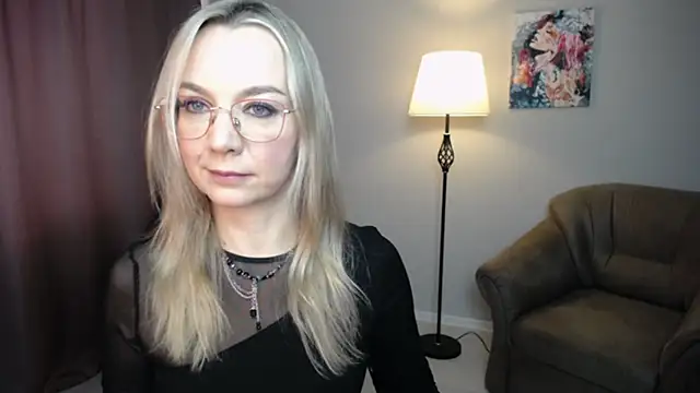 Ava Elior online show from 16, 12, 2025