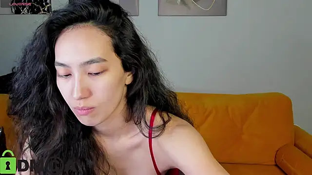 FlirtyAura online show from 24, 3, 2026