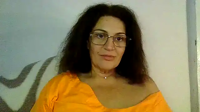 RubyyRosee online show from 13, 10, 2025