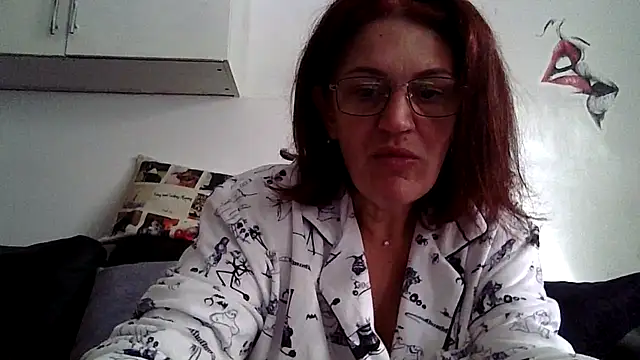 RubyyRosee online show from 14, 4, 2026