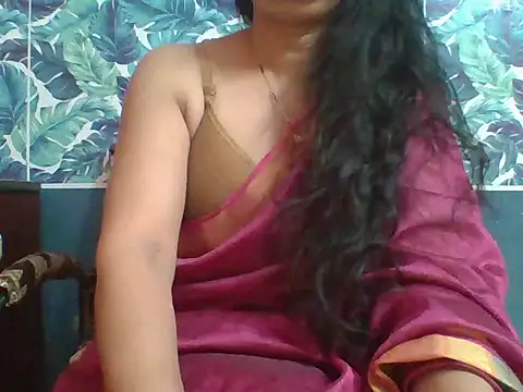 Snapshot of Marathi_q4een01 chatting on 17, 10, 2025 Marathi q4een01 online show from 17, 10, 2025