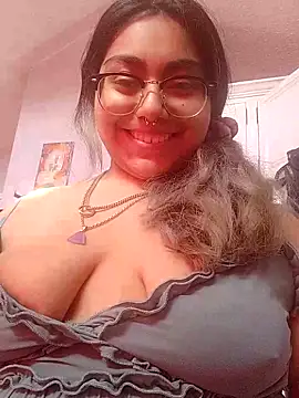 Lovelyrainn online show from 14, 11, 2025