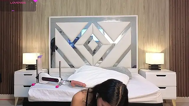 Lisa sweetas online show from 3, 2, 2026