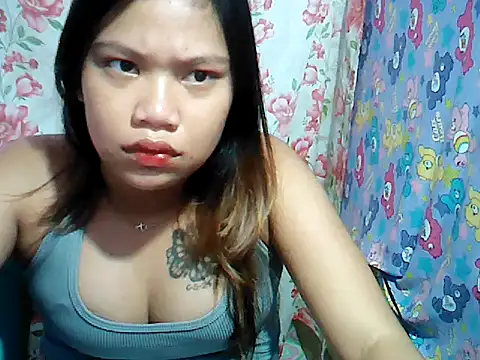MorenaLovelyPinay24 online show from 3, 12, 2025