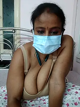 Snapshot of Barna_Love chatting on 14, 9, 2025 Barna Love online show from 14, 9, 2025