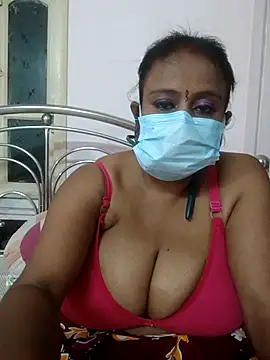 Snapshot of Barna_Love chatting on 6, 11, 2025 Barna Love online show from 6, 11, 2025