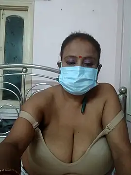 Snapshot of Barna_Love chatting on 17, 11, 2025 Barna Love online show from 17, 11, 2025