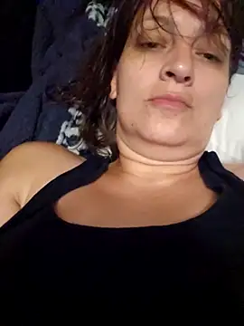 Snapshot of adrielleigh chatting on 24, 9, 2025 adrielleigh online show from 24, 9, 2025