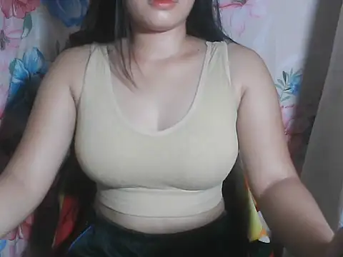 Katie Winslet online show from 18, 10, 2025