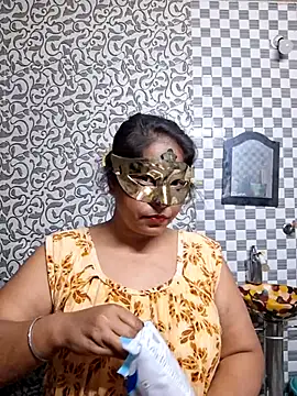Snapshot of SIMIHOT chatting on 7, 6, 2026 SIMIHOT online show from 7, 6, 2026