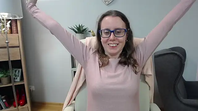 sweetxLizzy online show from 14, 4, 2026